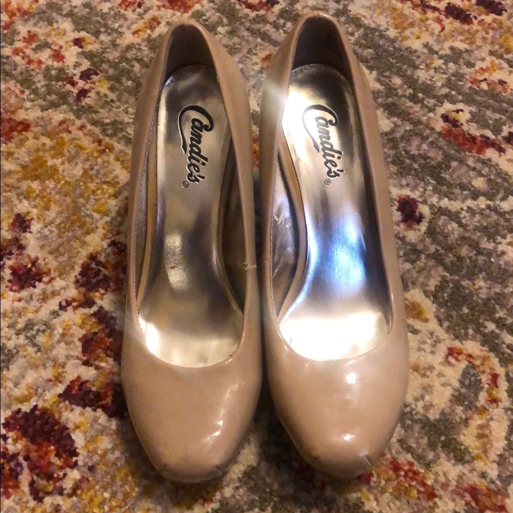 Candie’s nude heels